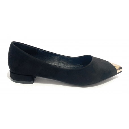 Scarpe donna Gold&gold décolleté bassa a punta in ecosude nero D21GG17