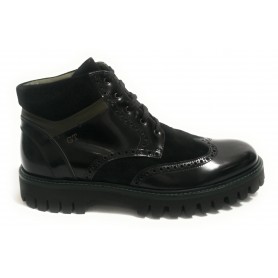Polacchino brogue Galizio Torresi fondo carrarmato in pelle/ suede nero uomo  UGT19