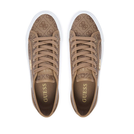 Scarpe donna sneaker Guess Jelexa10 in ecopelle milk logo D27GU12 FLTJ10FAL12