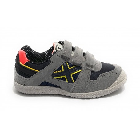 Scarpe bambino Munich sneaker con strap Mini Goal in suede/ tessuto grigio Z22MU07 1533