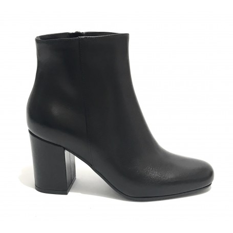 Scarpe donna Elite stivaletto tc 70 in pelle colore nero D20EL02